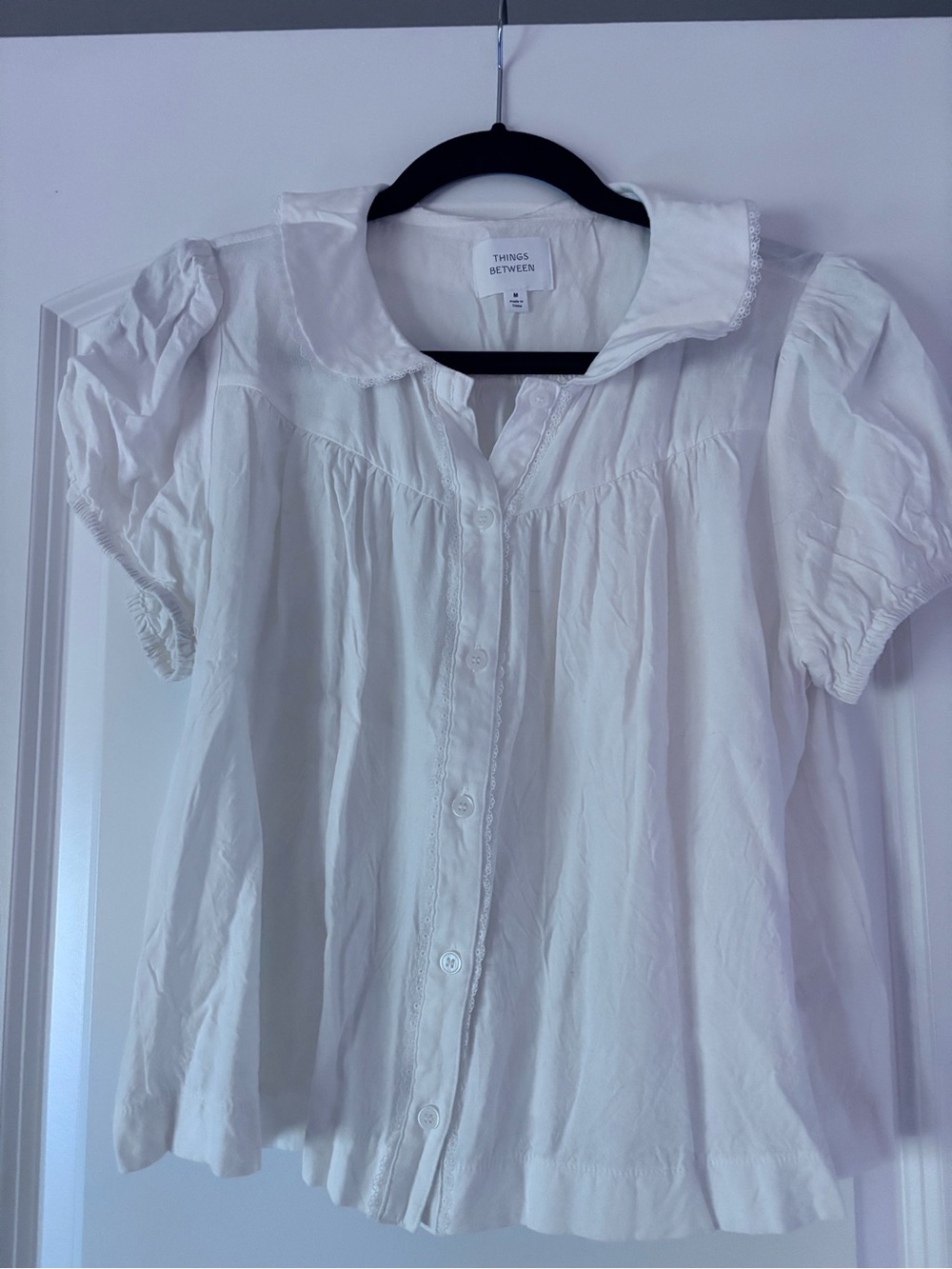 Things Between White Peter Pan Collar Button-Front Blouse